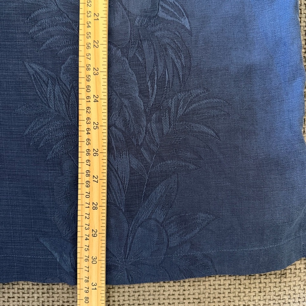 Tommy Bahama Mens Silk Shirt XL Blue Jacquard Hawaiian Palm Tropical Button Down - Picture 11 of 11